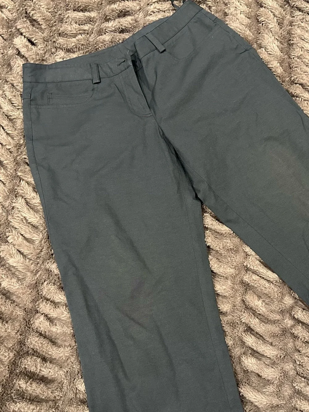 DKNY Women's Charcoal Straight-Leg Capris